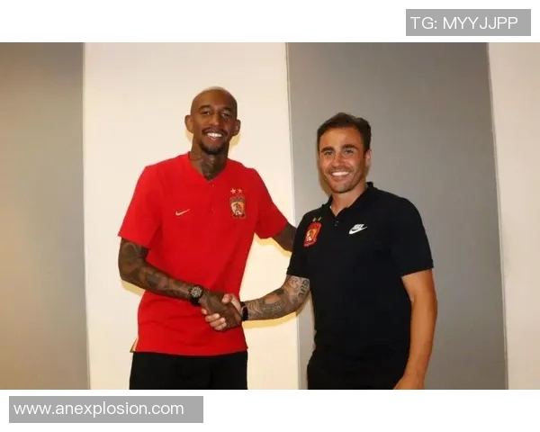 卡隆精彩破门助力深圳新鹏城再创辉煌展现球队强大实力