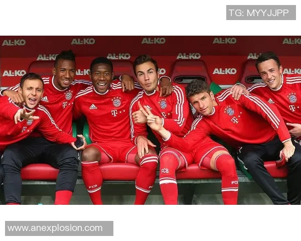 蔚蓝军团征战德甲,誓守冠军王座! 蔚蓝军团征战德甲,誓守冠军王座!